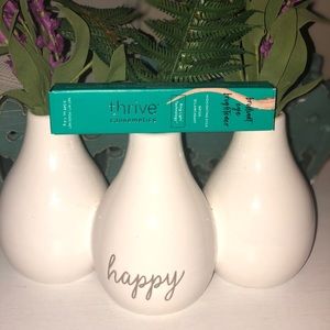 Thrive Brilliant Radiant Highlighter